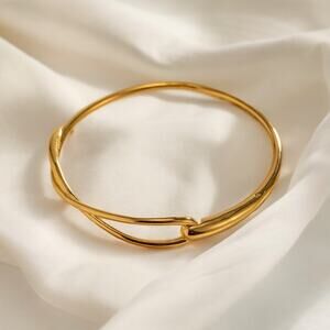 NEW 18K yellow gold plated geometric knot bangle bracelet jewelry B20B